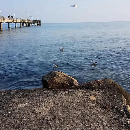 Pier 76 Scharbeutz